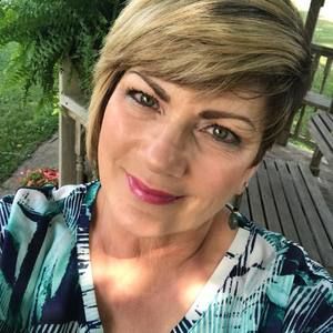 Meet your Posher, Robyn